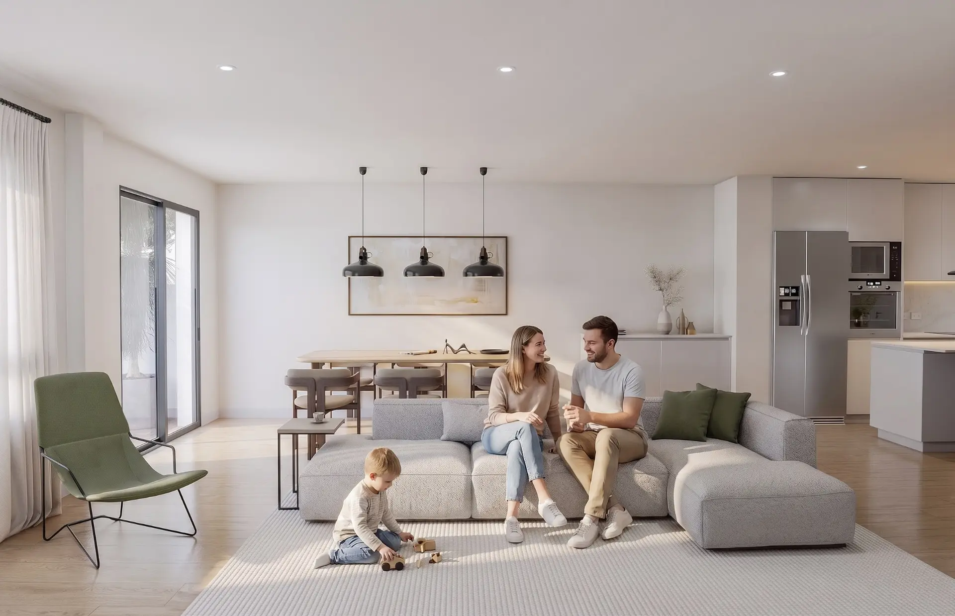Familia disfrutando del salón y la cocina